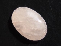 Rose Quartz 28,40 Ct. - oval cabochon - Brazil