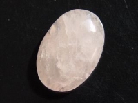 Rose Quartz 28,40 Ct. - oval cabochon - Brazil