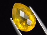 Fire Opal 2,82 Ct. - pear & checker cut - Mexico