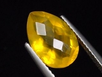 Fire Opal 2,82 Ct. - pear & checker cut - Mexico