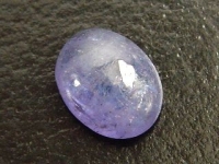 Tanzanite - 2,35 Ct. - oval cabochon 9 x 7 mm