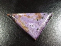 Charoite / Tscharoite 68,58 Ct. - Triangular cabochon
