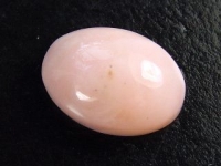 Opal from Peru 6,72 Ct. - rose color - oval cabochon