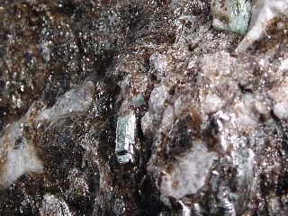 Emerald specimen 108 mm - crystals in matrix - Austria
