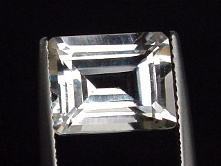 Topaz 8,50 Ct. - fine white octagon - Brazil