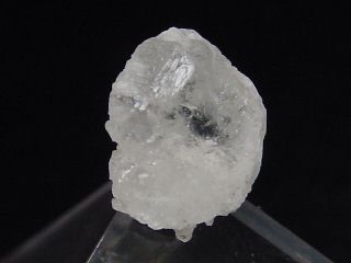 Beryllonite crystal 11,5 mm rare - Tellirio mine, Linopolis, Brazil
