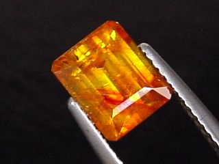 Sphalerite 2,57 Ct. vibrant redorange - octagon cut