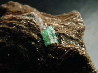 Smaragd Kristall Stufe 49 mm - Habachtal, Österreich