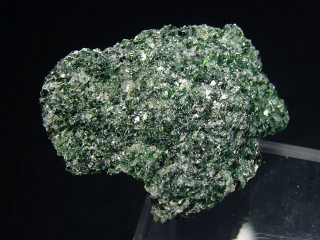Fuchsit Stufe kristallin 32 mm - Kautokeino, Finmark, Norwegen