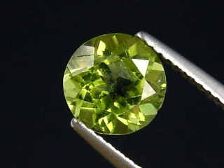 Peridot 1,91 Ct. Apfelgrün - 7,5 mm Rund