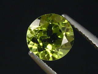 Peridot 1,77 Ct. Apfelgrün - 8 mm Rund