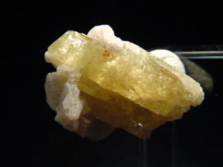 Brasilianit Kristall 33 mm - Linopolis, Brasilien