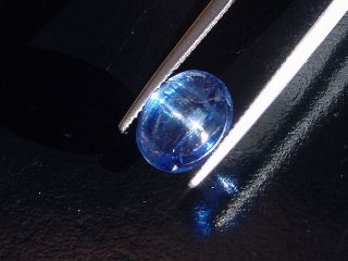Kyanite / Disthen cat's eye 5,07 Ct. rare - Minas Gerais, Brazil