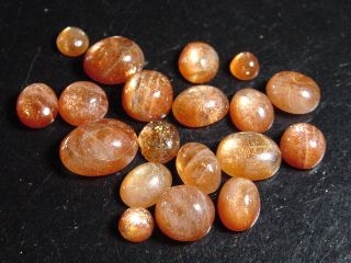 Sunstone 25,27 Ct. cabochons lot - 19 pieces