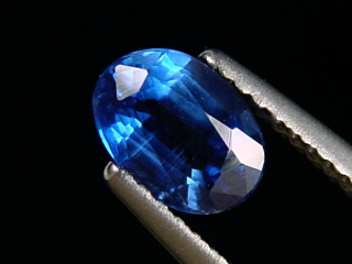 Kyanite / Disthen 1,14 Ct. fine blue oval