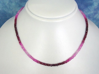 Rubinkette 66,40 Ct. facettierte Rubin Kette mit Farbverlauf