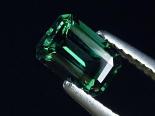 Verdelith / grüner Turmalin 1,02 Ct. Oktagon 6,5 x 4,5 mm Brasilien