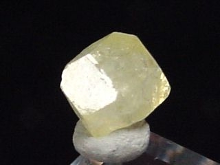 Rhodizite crystal 5 mm rare - Ibity, Antsirabe, Madagascar
