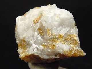 Norbergite specimen 22 mm - rare - Karelia, Russia