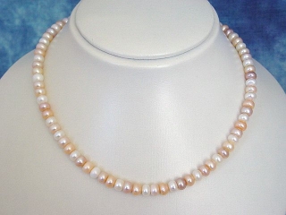 Pearl necklace 150 Ct. fine 6,5 mm multicolor pearls