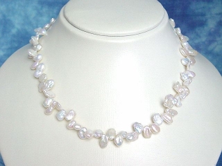 Keshi Pearl necklace 130 Ct. fine Keshi pearls