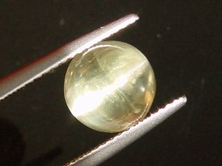 Apatite Catseye 3,60 Ct. fine effect Madagascar
