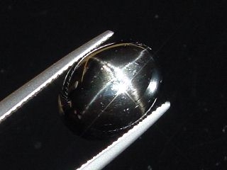 Star Diopside 7,82 Ct. fine star oval cabochon