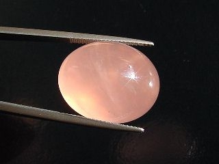 Star Rose Quartz 45,61 Ct. oval cabochon Brazil