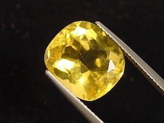Fluorit 10,56 Ct. - feines Gelb - Kissenschliff Brasilien