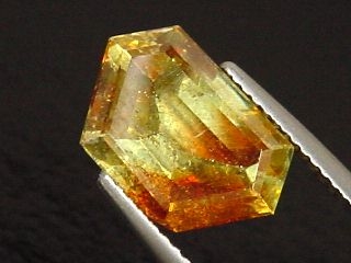 Sphalerite 6,56 Ct. - fancy collector cut - Brazil