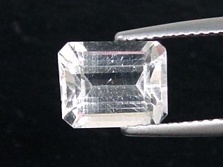 White Topaz 2,91 Ct. - octagon 9 x 7 mm