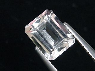 White Topaz 2,89 Ct. - octagon 9 x 7 mm