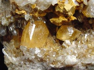Topas Stufe / Topasstufe 3,8 cm Schneckenstein Sachsen