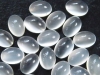 Moonstone white 7 x 5 mm - oval cabochon - Sri Lanka