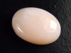 Opal from Peru - 10,09 Ct. - rose color - oval cabochon (453d)