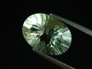 Fluorite 5,91 Ct. oval concave cut - Minas Gerais, Brazil