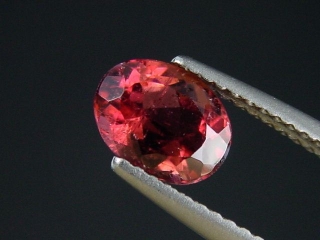 Rubellite / red Tourmaline 1,54 Ct. oval Brazil