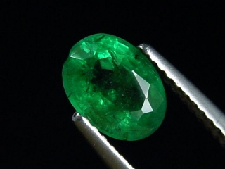 Emerald 1,14 Ct. fine green oval
