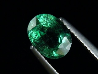 Emerald 1,19 Ct. fine green oval