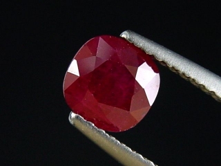 Rubin 1,22 Ct. Farbe erhitzt Kissen 6 x 5,5 mm - Markara, Indien