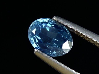 Blue Sapphire 1,25 Ct. oval Tanzania