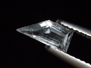 Herderite 0,46 Ct. collector cut - Aracai, Minas Gerais, Brazil