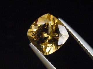 Golden Beryl 2,08 Ct. cushion cut Brazil