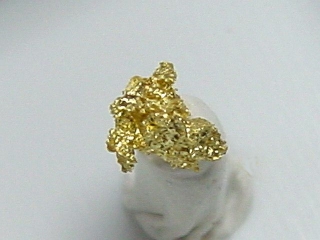 Gold crystalline 4,5 mm Brusson, Val d'Aosta, Italy