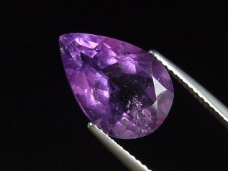 Amethyst 5,31 Ct. Tropfen 15 x 10 mm Brasilien