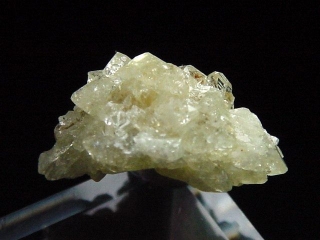 Brazilianite specimen 14 mm - Minas Gerais, Brazil