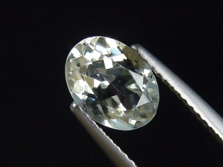 Sillimanite 1,81 Ct. oval faceted - Balangoda, Sri Lanka