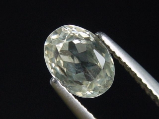 Sillimanite 1,57 Ct. oval faceted - Balangoda, Sri Lanka