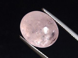 Morganite 10,36 Ct. oval cabochon 14 x 12 mm Brazil