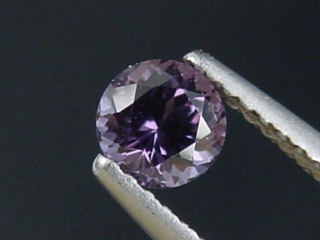 Spinel 0,55 Ct. round Sri Lanka